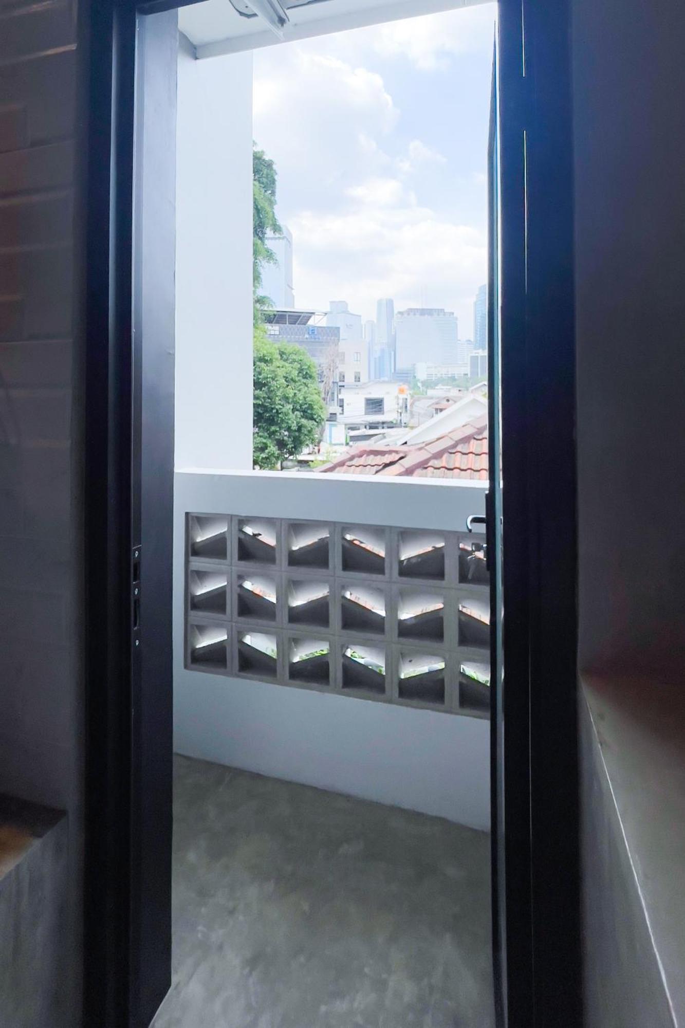 Dparagon Senopati Jakarta Ngoại thất bức ảnh
